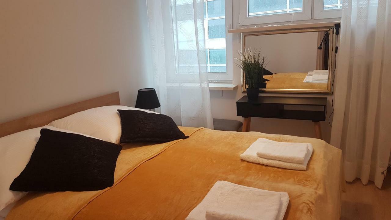 Ep Apartment Варшава Экстерьер фото