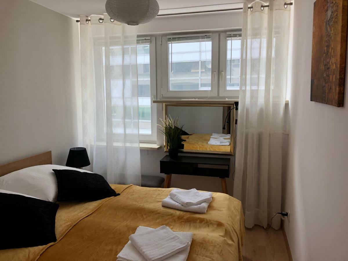Ep Apartment Варшава Экстерьер фото